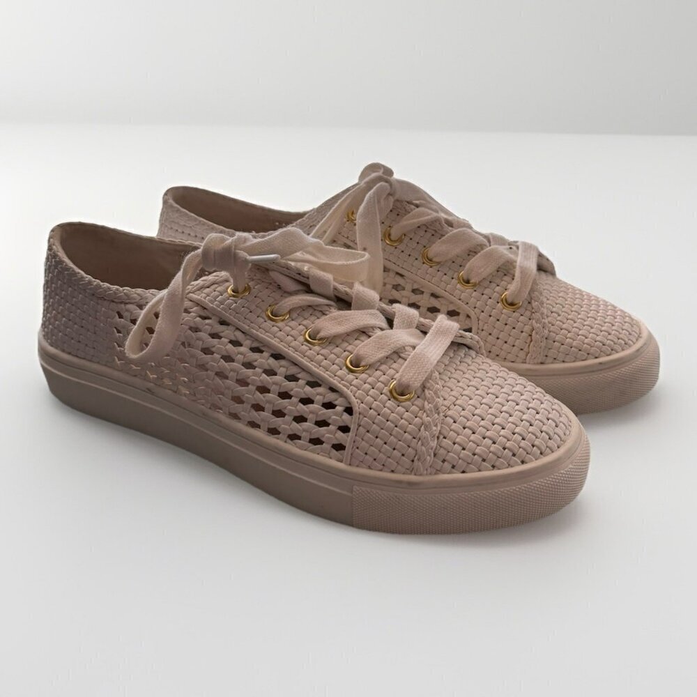 Loft Womens Sneakers 6.5 White Floral Cut Out Spring Summer Cute Trendy